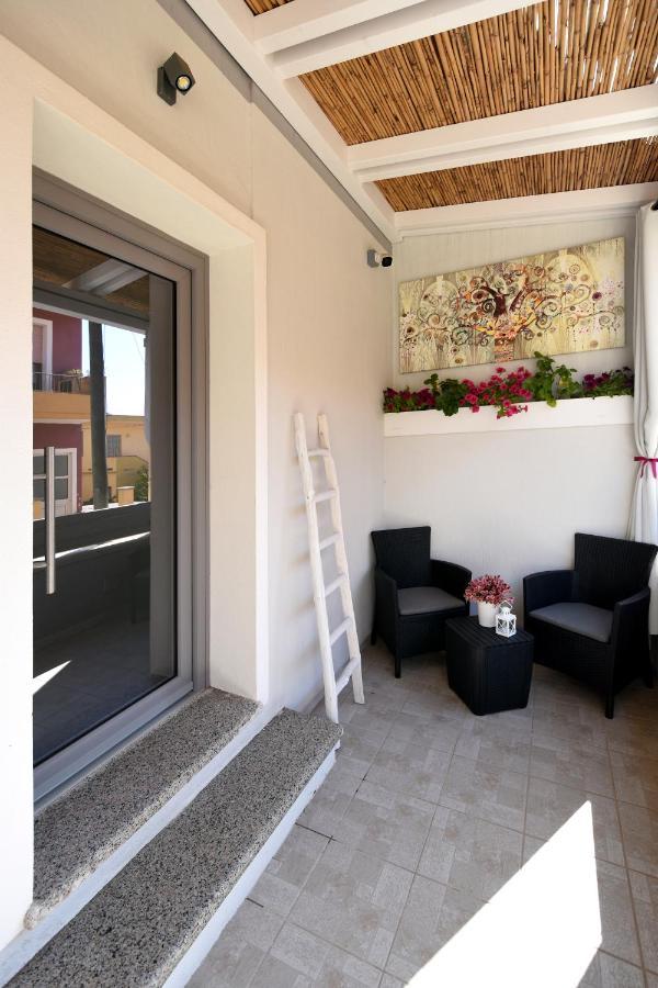 Elis B&B วิลลัสซีมีอุส ภายนอก รูปภาพ