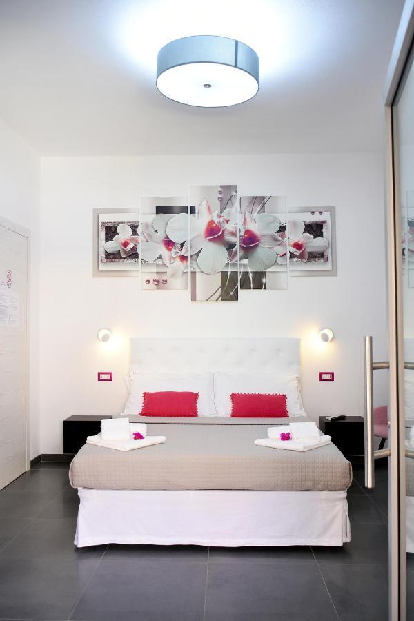 Elis B&B วิลลัสซีมีอุส ภายนอก รูปภาพ